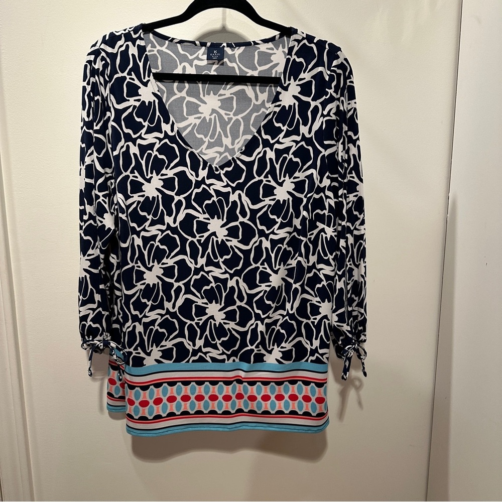 Kaari Blue and White Blouse